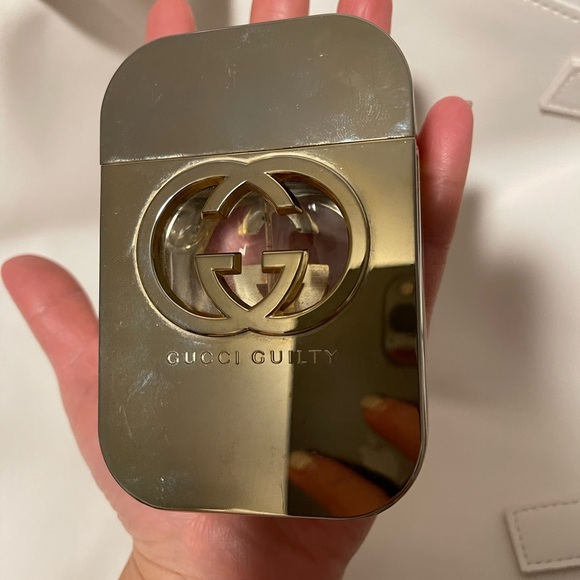 Cucci guilty empty bottle of perfume for women - Picture 7 of 10